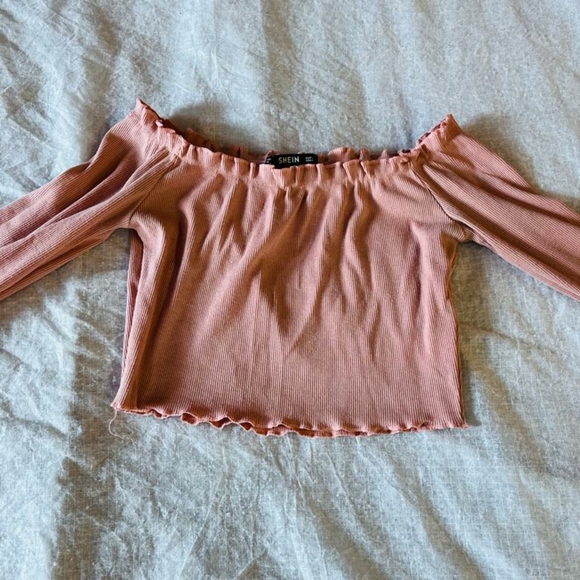 SHEIN cute crop top - Picture 7 of 8